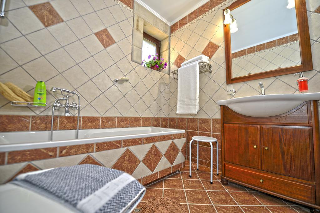 Fotini Traditional Villas Kavousi  ภายนอก รูปภาพ